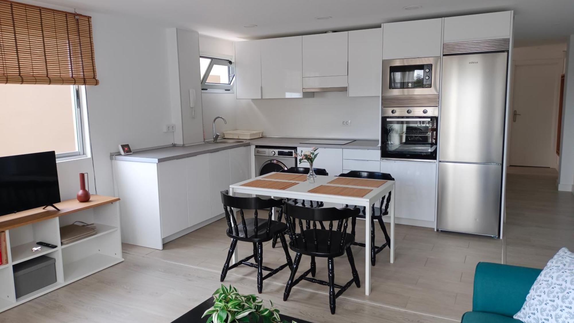 Apartamento Tajinaste Con Vistas Al Mar Y La Montana Y Wifi Gratis Los Realejos Exterior photo